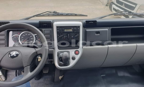 Acheter Occasion Voiture Mitsubishi i Blanc à Luanda, Province de Luanda Acheter Occasion Voiture Mitsubishi i Blanc à Luanda, Province de Luanda