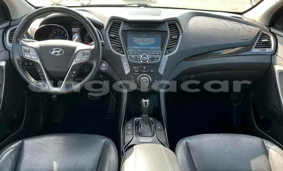 Acheter Occasion Voiture Hyundai Santa Fe Blanc à Luanda, Province de Luanda Acheter Occasion Voiture Hyundai Santa Fe Blanc à Luanda, Province de Luanda