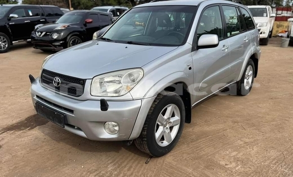 Buy Used Toyota RAV4 Silver Car in Luanda in Luanda Province