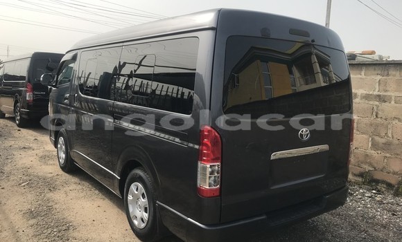 Acheter Occasion Voiture Toyota Hiace Noir à Luanda, Province de Luanda Acheter Occasion Voiture Toyota Hiace Noir à Luanda, Province de Luanda