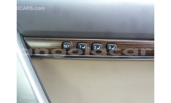 Comprar Importar Toyota Land Cruiser Preto Carro em Import - Dubai em Bengo Province Comprar Importar Toyota Land Cruiser Preto Carro em Import - Dubai em Bengo Province