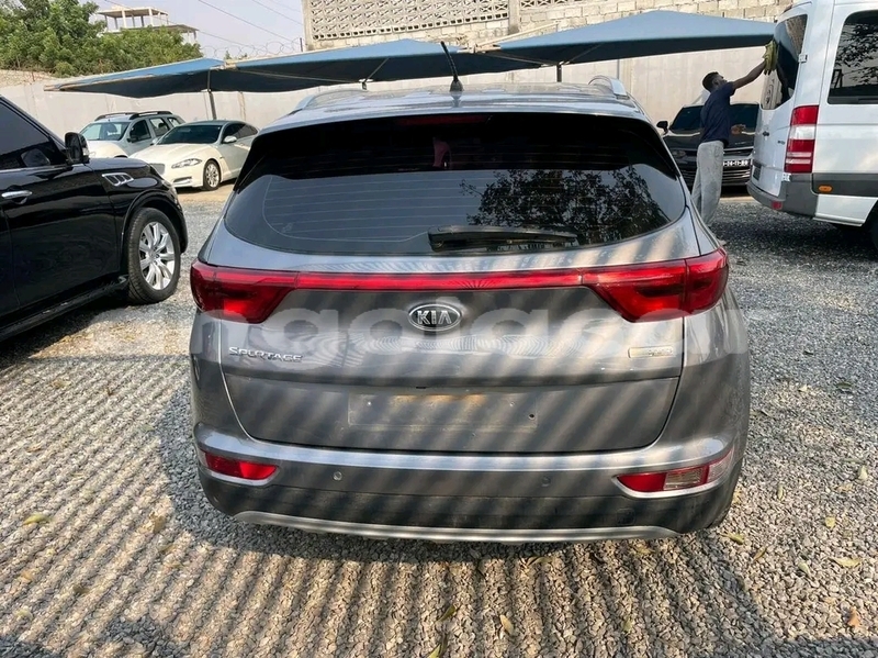 Big with watermark kia sportage luanda province luanda 34199