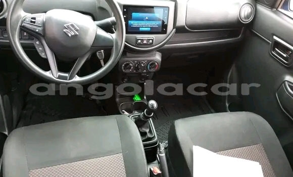 Acheter Occasion Voiture Suzuki Swift Bleu à Luanda, Province de Luanda Acheter Occasion Voiture Suzuki Swift Bleu à Luanda, Province de Luanda