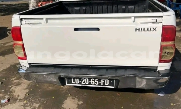 Acheter Occasion Voiture Toyota Hilux Blanc à Luanda, Province de Luanda Acheter Occasion Voiture Toyota Hilux Blanc à Luanda, Province de Luanda