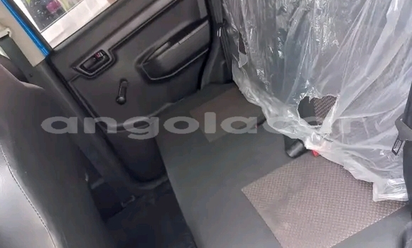 Comprar Usado Suzuki Swift Azul Carro em Luanda em Luanda Province Comprar Usado Suzuki Swift Azul Carro em Luanda em Luanda Province
