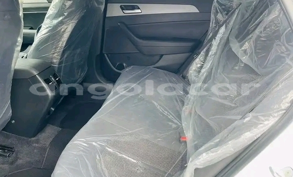 Comprar Usado Hyundai Sonata Branco Carro em Luanda em Luanda Province Comprar Usado Hyundai Sonata Branco Carro em Luanda em Luanda Province