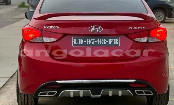 Acheter Occasion Voiture Hyundai Elantra Rouge à Luanda, Province de Luanda