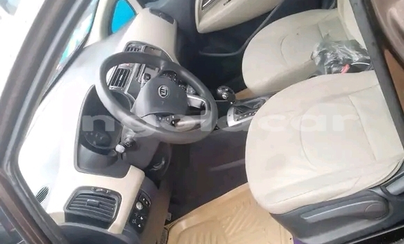 Comprar Usado Kia rio Outro Carro em Luanda em Luanda Province Comprar Usado Kia rio Outro Carro em Luanda em Luanda Province