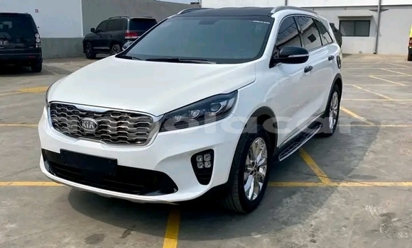 Acheter Occasion Voiture Kia Sorento Blanc à Luanda, Province de Luanda Acheter Occasion Voiture Kia Sorento Blanc à Luanda, Province de Luanda