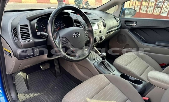 Buy Used Kia Forte Blue Car in Luanda in Luanda Province Buy Used Kia Forte Blue Car in Luanda in Luanda Province