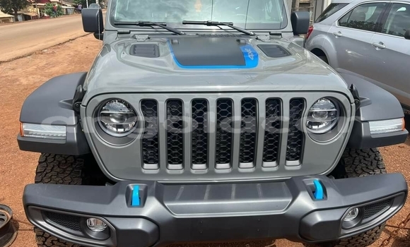 Comprar Usado Jeep Wrangler Outro Carro em Luanda em Luanda Province