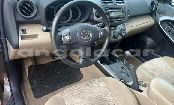 Comprar Usado Toyota RAV4 Outro Carro em Luanda em Luanda Province Comprar Usado Toyota RAV4 Outro Carro em Luanda em Luanda Province