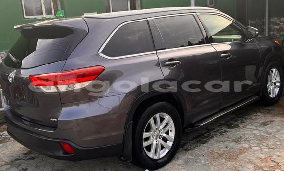 Comprar Usado Toyota Highlander Outro Carro em Luanda em Luanda Province Comprar Usado Toyota Highlander Outro Carro em Luanda em Luanda Province
