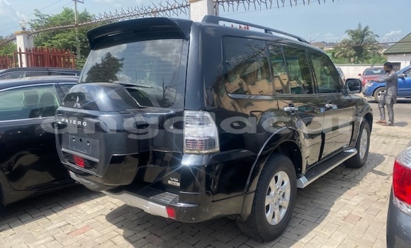 Comprar Usado Mitsubishi Pajero Outro Carro em Luanda em Luanda Province Comprar Usado Mitsubishi Pajero Outro Carro em Luanda em Luanda Province