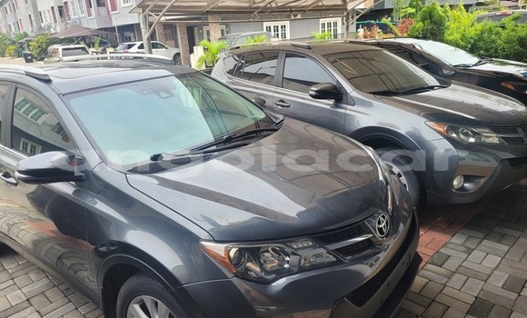 Buy Used Toyota RAV4 Black Car in Luanda in Luanda Province Buy Used Toyota RAV4 Black Car in Luanda in Luanda Province