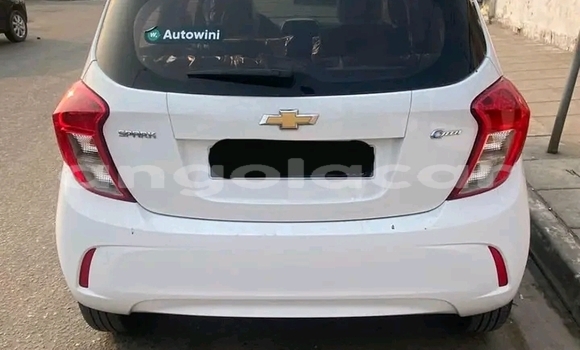 Comprar Usado Chevrolet Avenger Branco Carro em Luanda em Luanda Province Comprar Usado Chevrolet Avenger Branco Carro em Luanda em Luanda Province