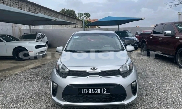 Comprar Usado Kia Morning Prata Carro em Luanda em Luanda Province