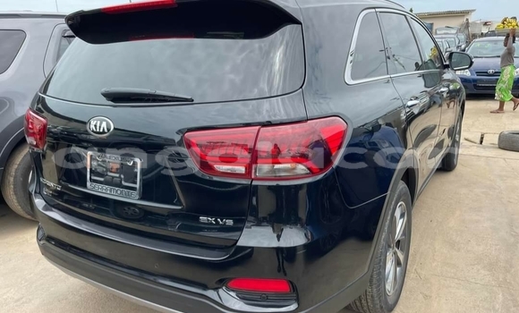 Acheter Occasion Voiture Kia Sorento Noir à Luanda, Province de Luanda Acheter Occasion Voiture Kia Sorento Noir à Luanda, Province de Luanda