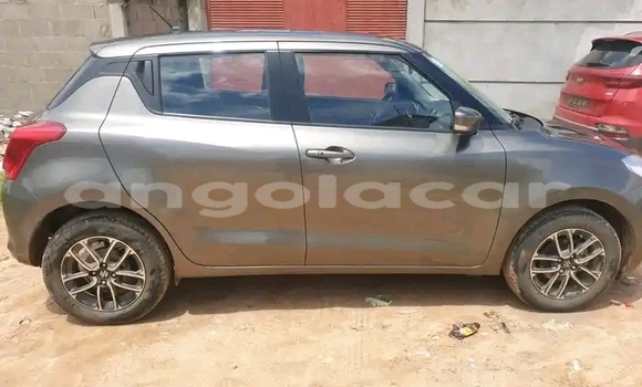 Buy Used Suzuki Swift Silver Car in Luanda in Luanda Province
