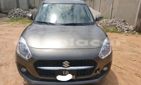 Buy Used Suzuki Swift Silver Car in Luanda in Luanda Province Buy Used Suzuki Swift Silver Car in Luanda in Luanda Province