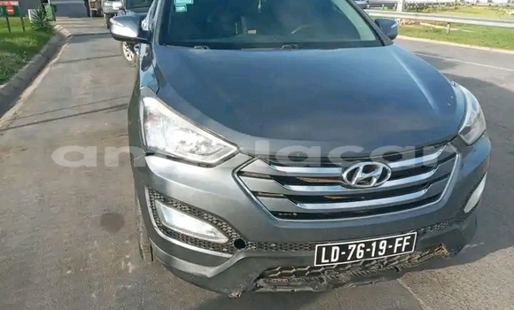 Buy Used Hyundai Santa Fe Silver Car in Luanda in Luanda Province Buy Used Hyundai Santa Fe Silver Car in Luanda in Luanda Province