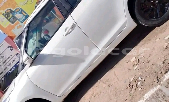Acheter Occasion Voiture Suzuki Swift Blanc à Luanda, Province de Luanda Acheter Occasion Voiture Suzuki Swift Blanc à Luanda, Province de Luanda
