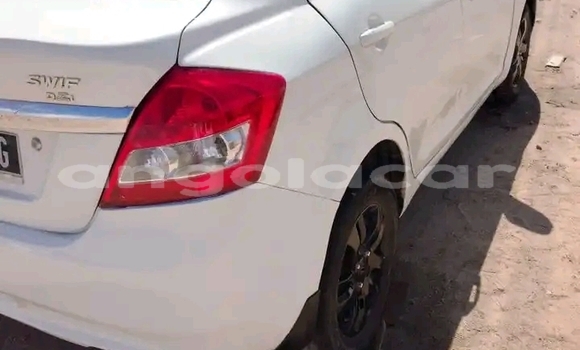 Acheter Occasion Voiture Suzuki Swift Blanc à Luanda, Province de Luanda Acheter Occasion Voiture Suzuki Swift Blanc à Luanda, Province de Luanda