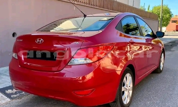 Buy Used Hyundai Accent Red Car in Luanda in Luanda Province Buy Used Hyundai Accent Red Car in Luanda in Luanda Province