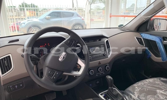 Buy Used Hyundai Creta Red Car in Luanda in Luanda Province Buy Used Hyundai Creta Red Car in Luanda in Luanda Province