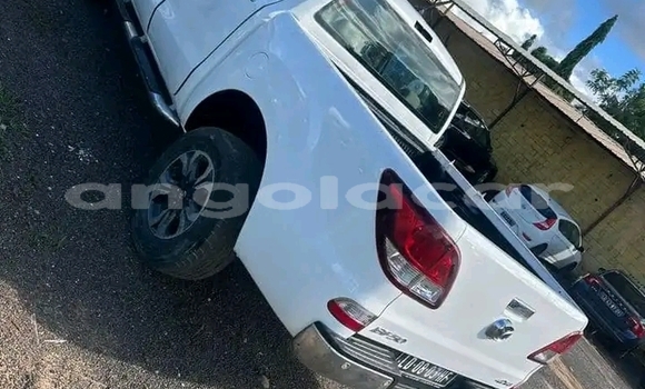 Acheter Occasion Voiture Mazda B–series Blanc à Luanda, Province de Luanda Acheter Occasion Voiture Mazda B–series Blanc à Luanda, Province de Luanda
