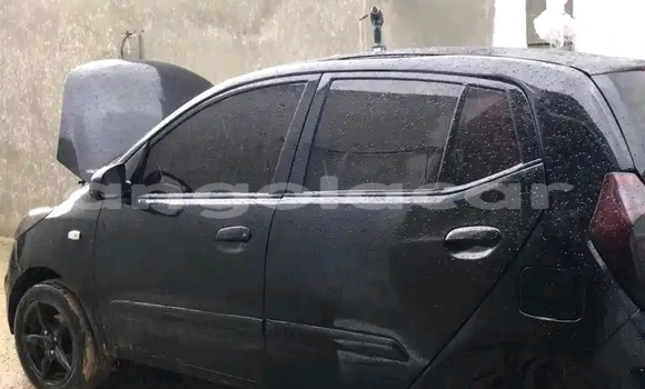 Comprar Usado Hyundai i10 Preto Carro em Luanda em Luanda Province