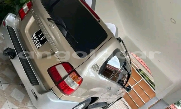 Buy Used Toyota Land Cruiser Beige Car in Luanda in Luanda Province