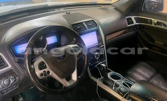 Acheter Occasion Voiture Ford Explorer Gris à Luanda, Province de Luanda Acheter Occasion Voiture Ford Explorer Gris à Luanda, Province de Luanda