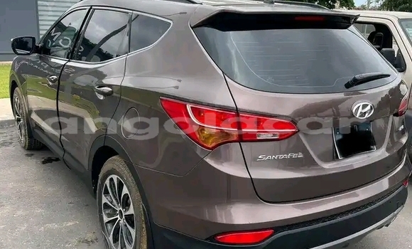 Buy Used Hyundai Santa Fe Other Car in Luanda in Luanda Province