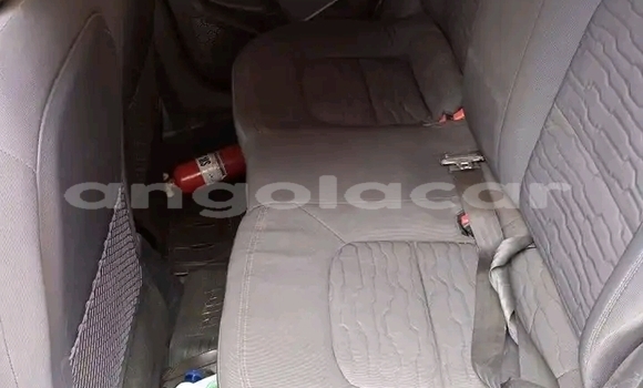 Comprar Usado Kia rio Vermelho Carro em Luanda em Luanda Province Comprar Usado Kia rio Vermelho Carro em Luanda em Luanda Province