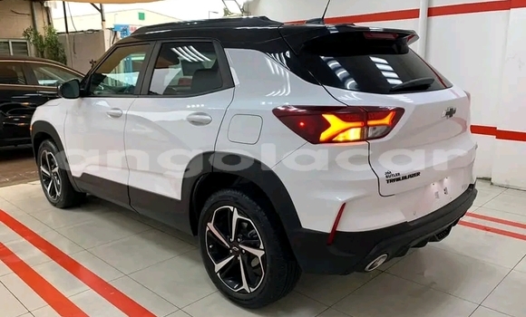 Buy Used Chevrolet TrailBlazer Other Car in Luanda in Luanda Province Buy Used Chevrolet TrailBlazer Other Car in Luanda in Luanda Province