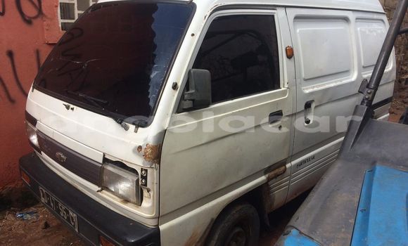 Comprar Usado Chevrolet Astro Outro Carro em Luanda em Luanda Province