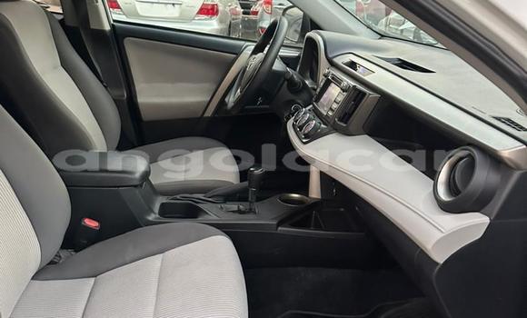 Buy Used Toyota RAV4 White Car in Luanda in Luanda Province Buy Used Toyota RAV4 White Car in Luanda in Luanda Province
