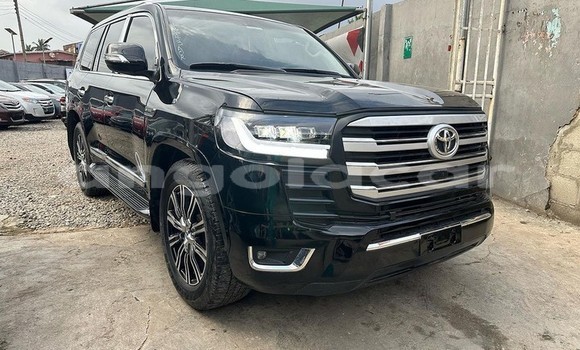 Buy Used Toyota Land Cruiser Black Car in Luanda in Luanda Province Buy Used Toyota Land Cruiser Black Car in Luanda in Luanda Province