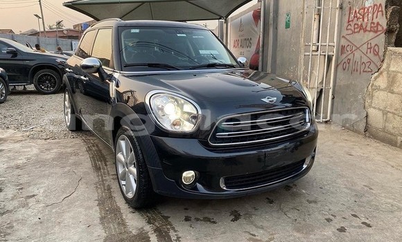 Buy Used Mini Cooper S clubman Black Car in Luanda in Luanda Province Buy Used Mini Cooper S clubman Black Car in Luanda in Luanda Province