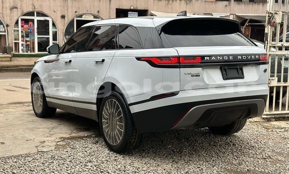 Buy Used Land Rover Range Rover Velar White Car in Luanda in Luanda Province Buy Used Land Rover Range Rover Velar White Car in Luanda in Luanda Province