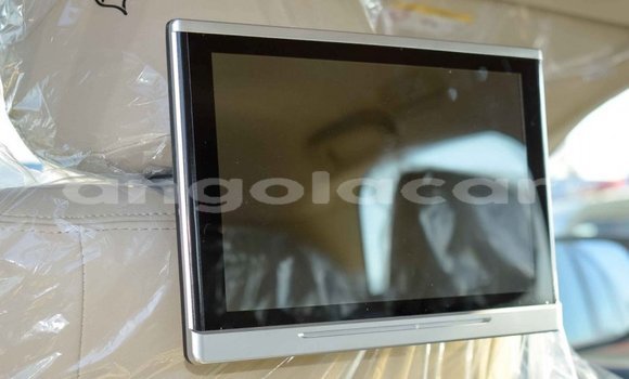 Acheter Neuf Voiture Toyota Land Cruiser Noir à Caala, Huambo Acheter Neuf Voiture Toyota Land Cruiser Noir à Caala, Huambo