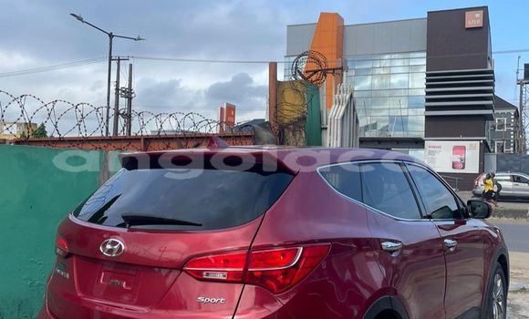 Buy Used Hyundai Santa Fe Red Car in Luanda in Luanda Province Buy Used Hyundai Santa Fe Red Car in Luanda in Luanda Province