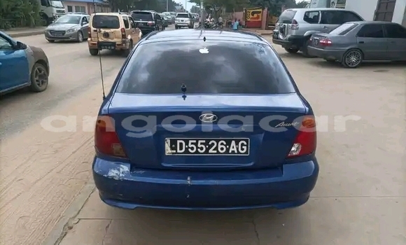 Buy Used Hyundai Accent Blue Car in Luanda in Luanda Province Buy Used Hyundai Accent Blue Car in Luanda in Luanda Province