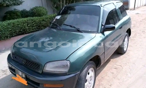 Comprar Usado Toyota RAV4 Verde Carro em Luanda em Luanda Province Comprar Usado Toyota RAV4 Verde Carro em Luanda em Luanda Province