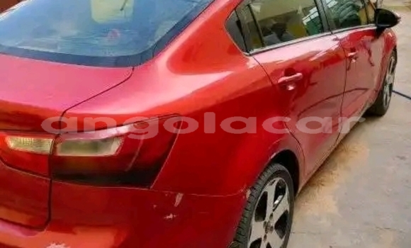 Comprar Usado Kia rio Vermelho Carro em Luanda em Luanda Province Comprar Usado Kia rio Vermelho Carro em Luanda em Luanda Province