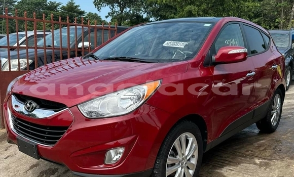Comprar Usado Hyundai Tucson Vermelho Carro em Luanda em Luanda Province
