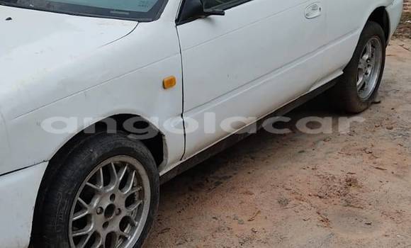 Comprar Usado Toyota Corolla Branco Carro em Caluquembe em Huila Comprar Usado Toyota Corolla Branco Carro em Caluquembe em Huila