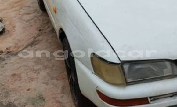 Comprar Usado Toyota Corolla Branco Carro em Caluquembe em Huila Comprar Usado Toyota Corolla Branco Carro em Caluquembe em Huila