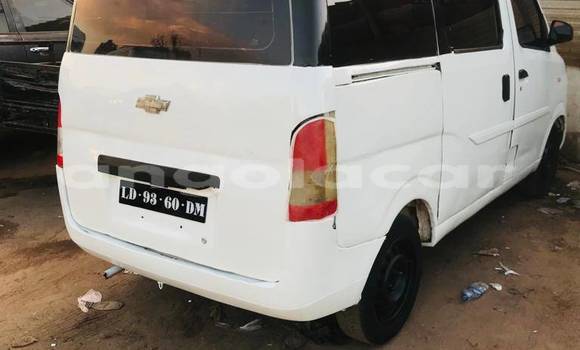 Comprar Usado Chevlolet Spin Branco Carro em Caluquembe em Huila Comprar Usado Chevlolet Spin Branco Carro em Caluquembe em Huila